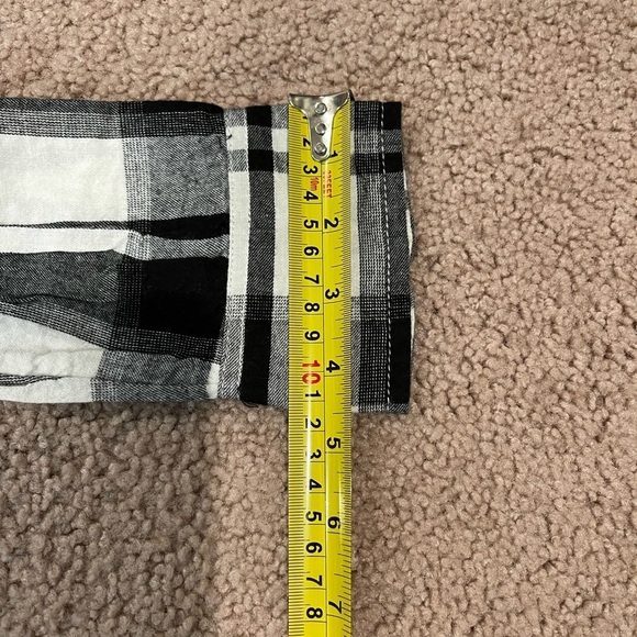 Women's TIME TRU black &white plaid flannel long sleeve shirt - Picture 9 of 10